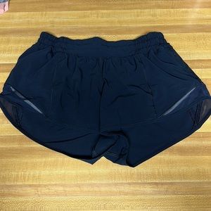 Lululemon Hotty Hot Short